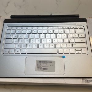 New genuine HP Spectre X -2 detachable 12- A series keyboard factory fresh